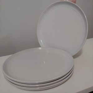 4pc 10 Strawberry Street Plates